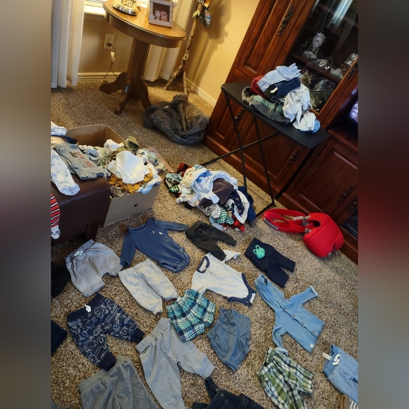 Big bundle of baby boy clothes euc - Picture 5 of 16